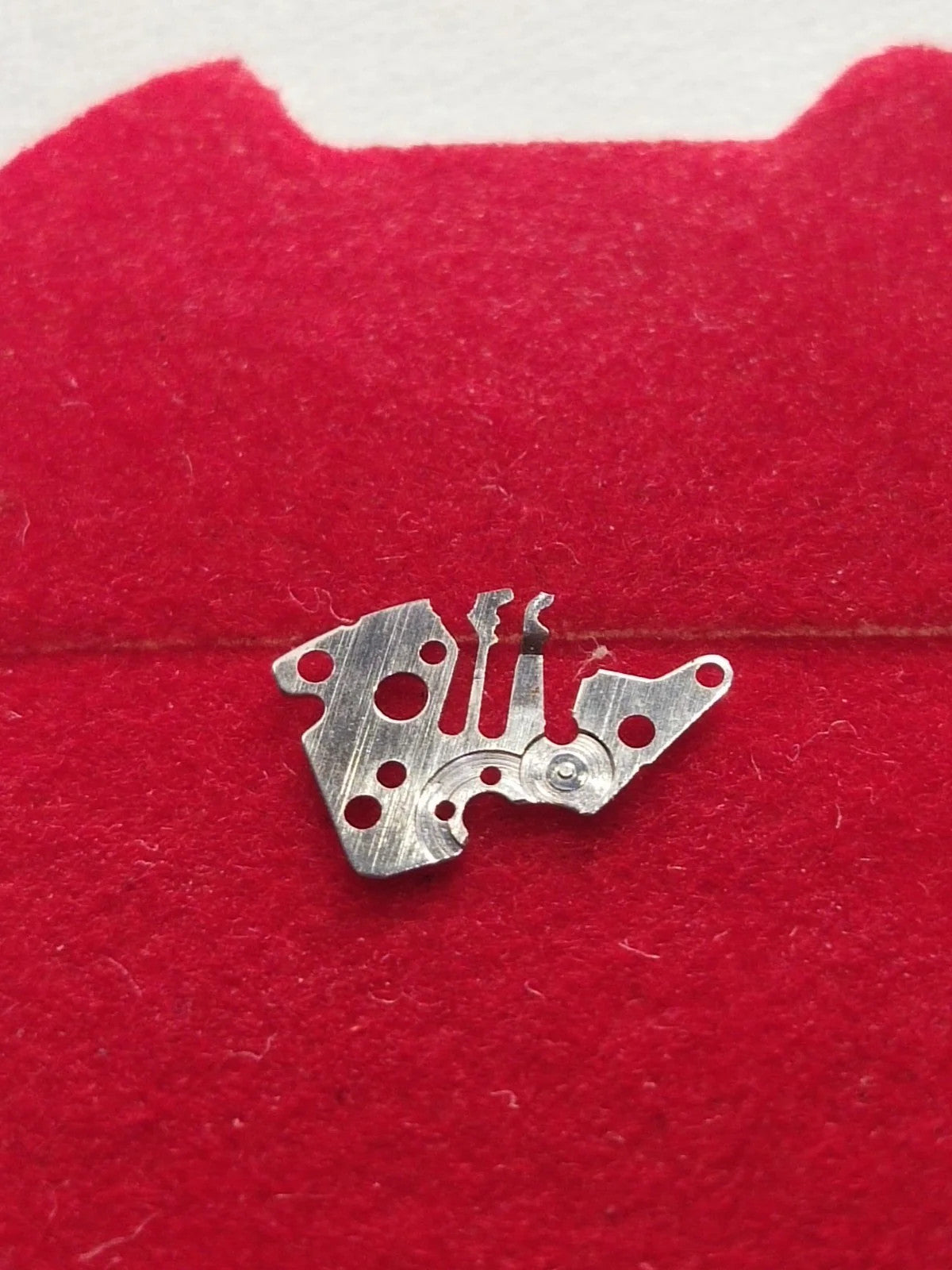Seiko Part. 386 810 Sitting lever Spring Cal. 2320A/H127A (1pc