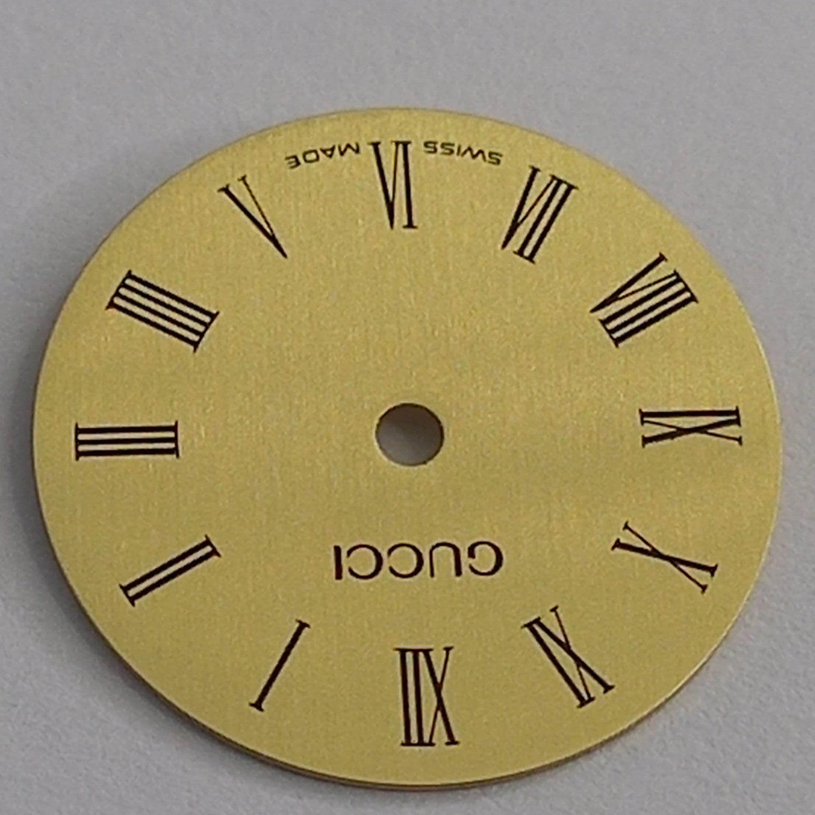 GUCCI Original  Dail CADRAN CHAMPAGNE / Rom 2000L/Part No. 051.034.1 GOLD color 