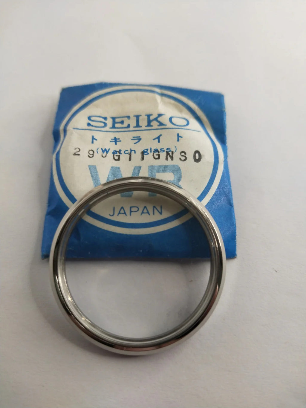 New Old Stok original Seiko glass 290G11GNS