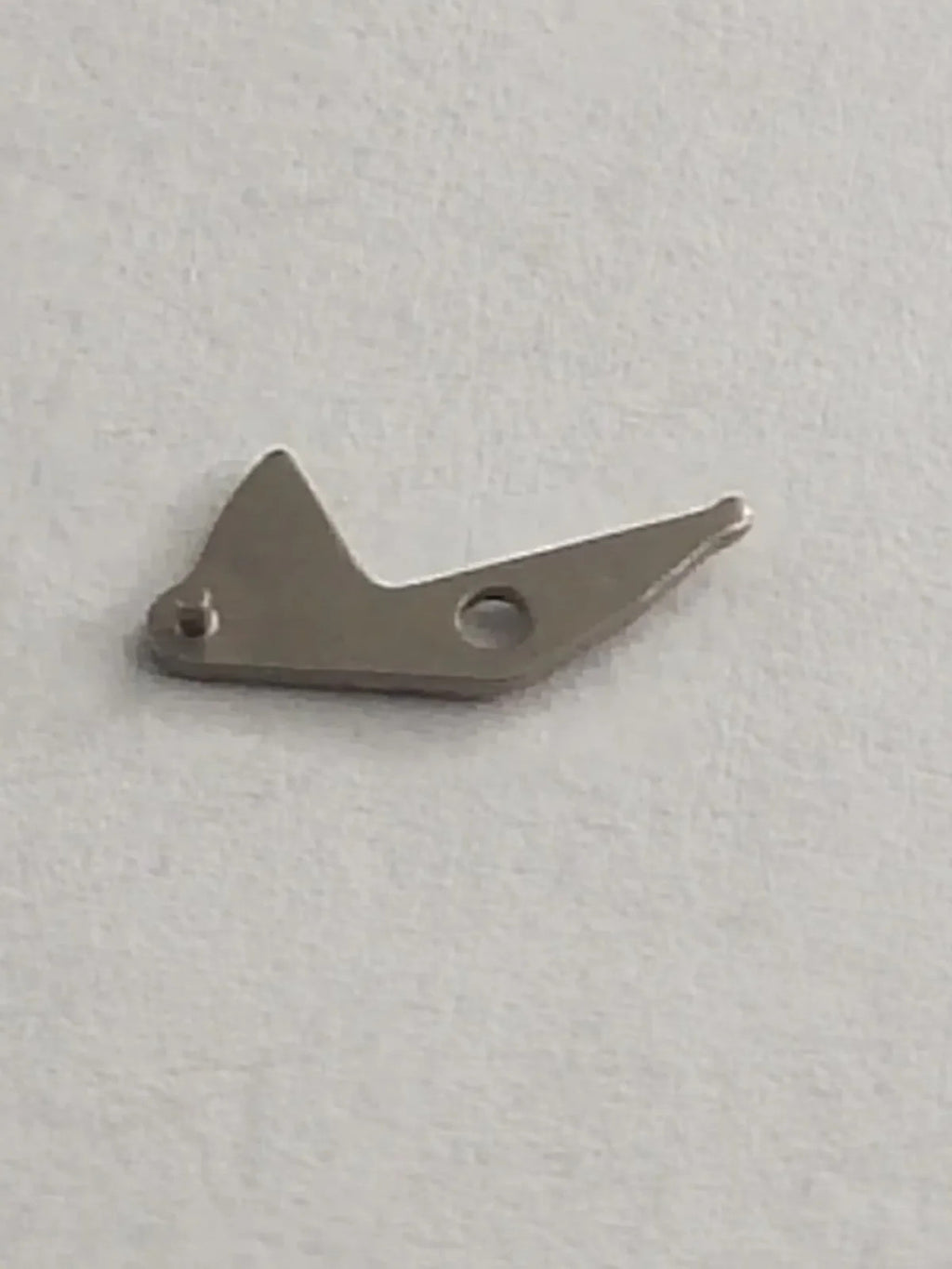 NOS SEIKO / Sitting lever/ Part . 383 220/221/222/Cal. 2205A/2202A /1Pc