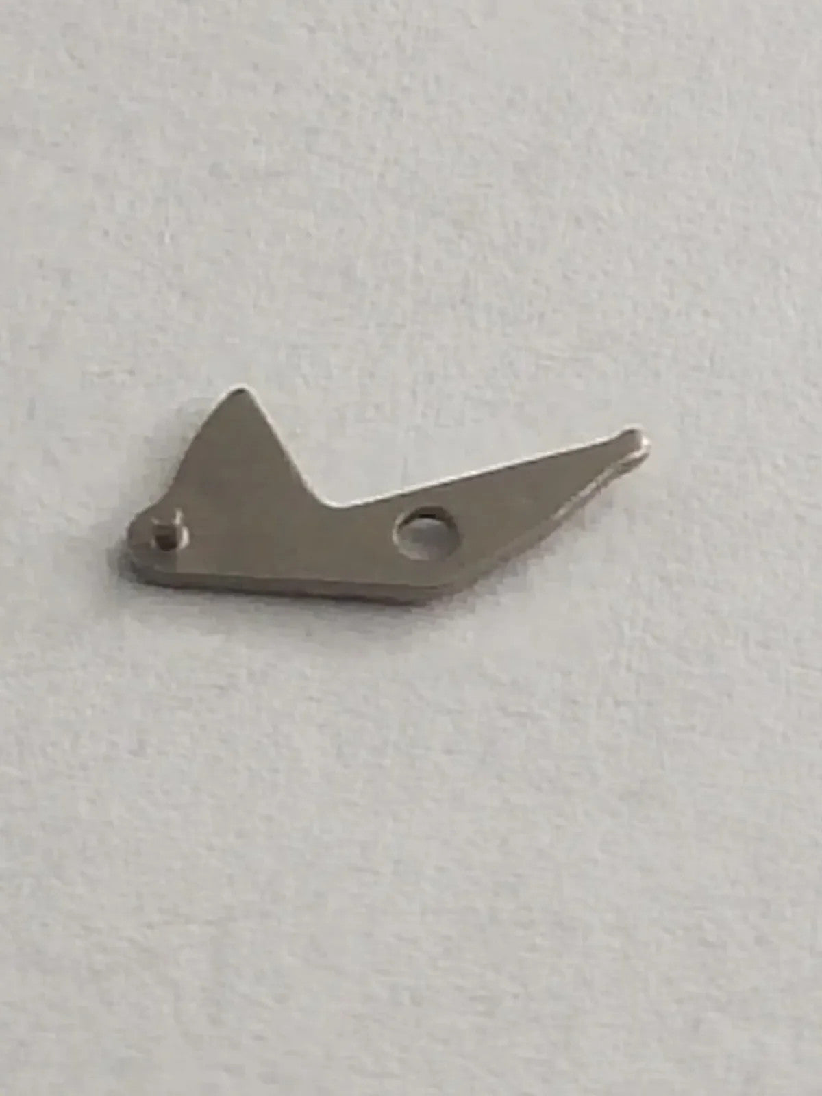 NOS SEIKO / Sitting lever/ Part . 383 220/221/222/Cal. 2205A/2202A /1Pc