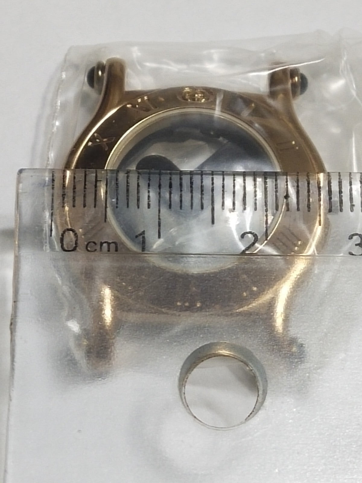 GUCCI Original / Complete Case/ Part No. 102.6500.2.3/ 6500L Gold color 