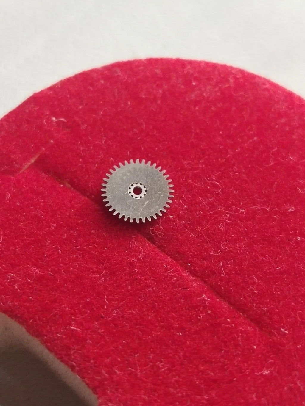 NOS Seiko Parts 514 001 Cal. 5106A/1pc
