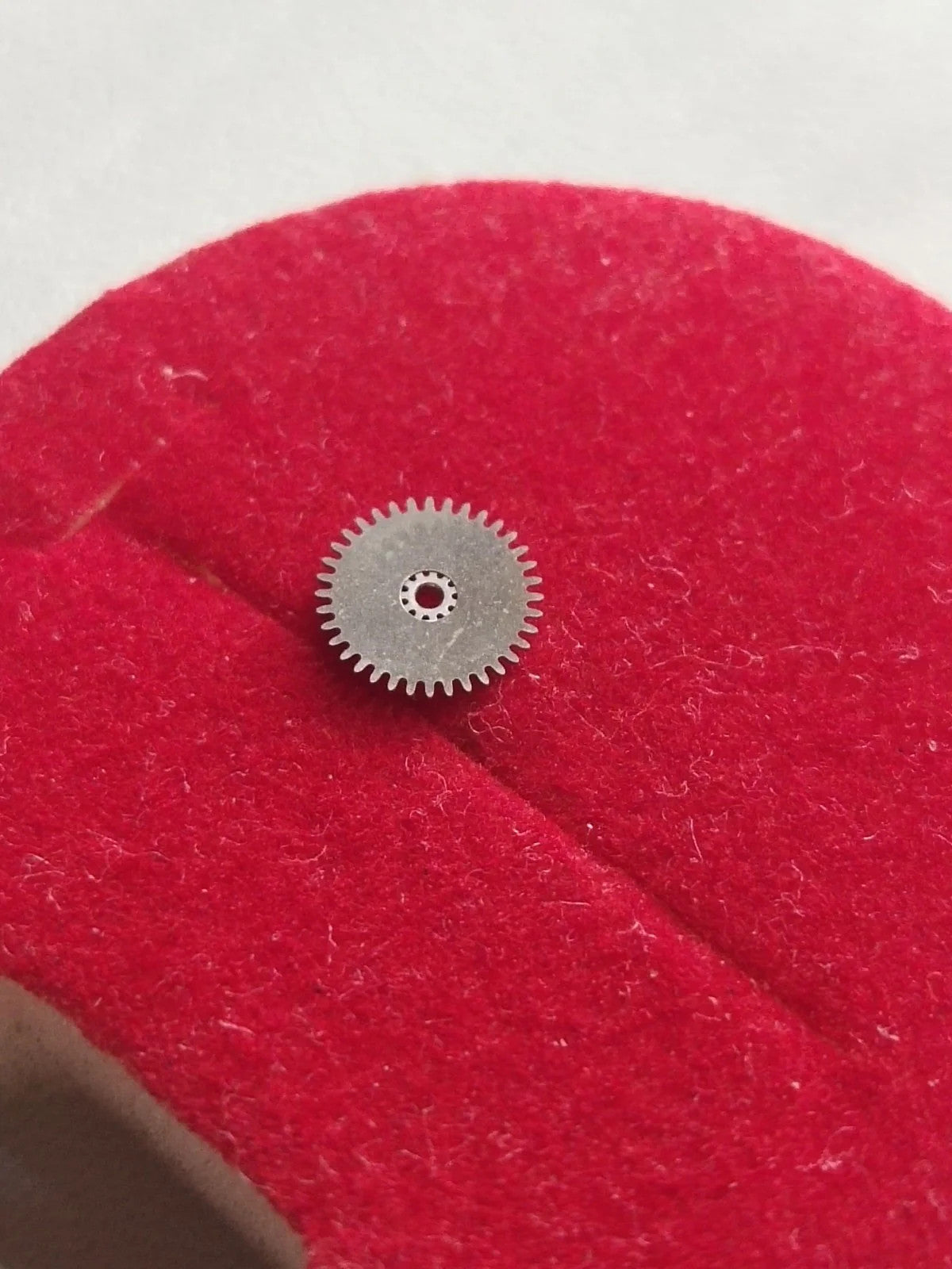 NOS Seiko Parts 514 001 Cal. 5106A/1pc