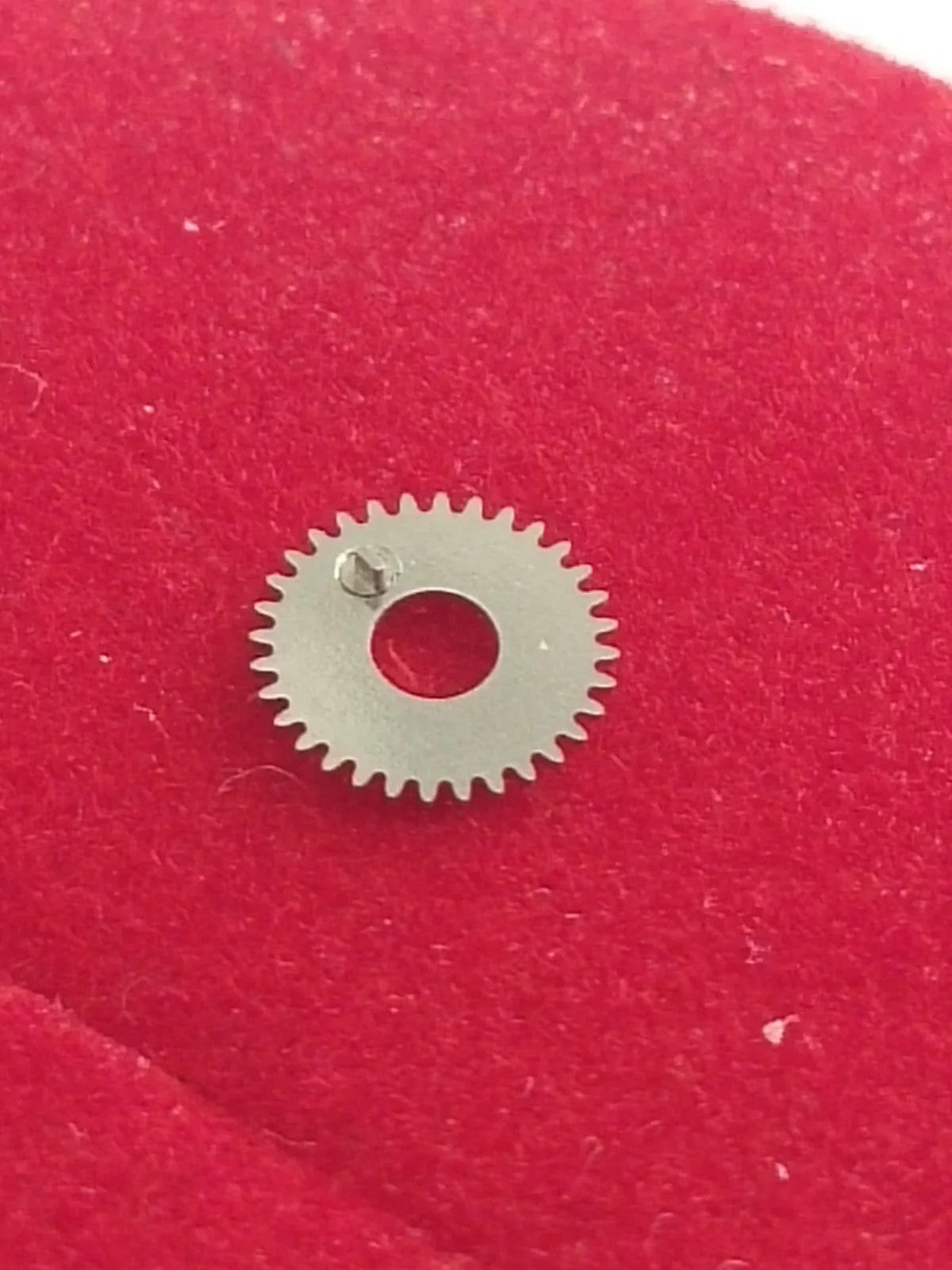 NOS Seiko Date Draiving wheel Parts 802 581 / 1 Pc