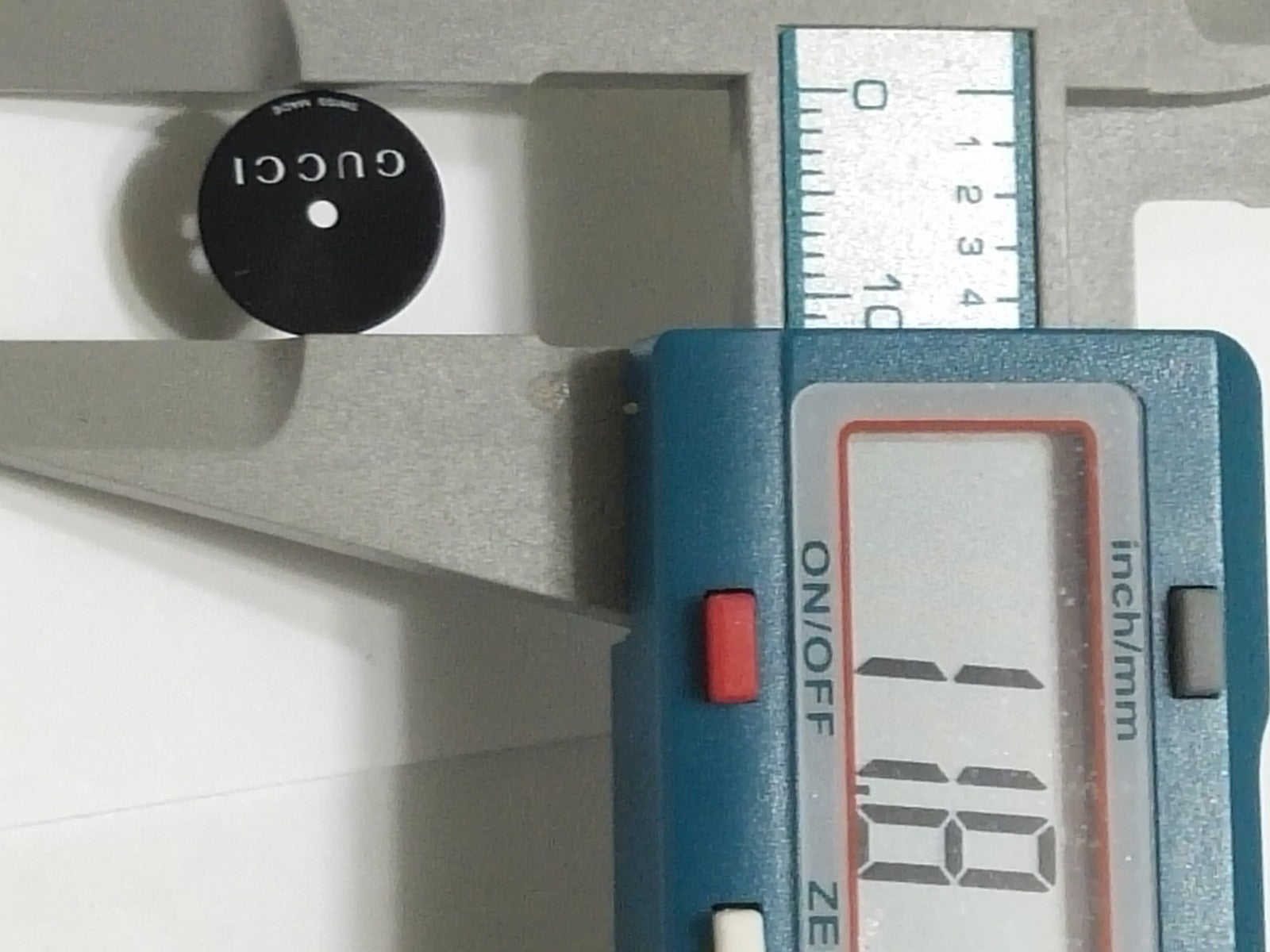 GUCCI Original / Dail   / Part No. YDA05246/  black color 