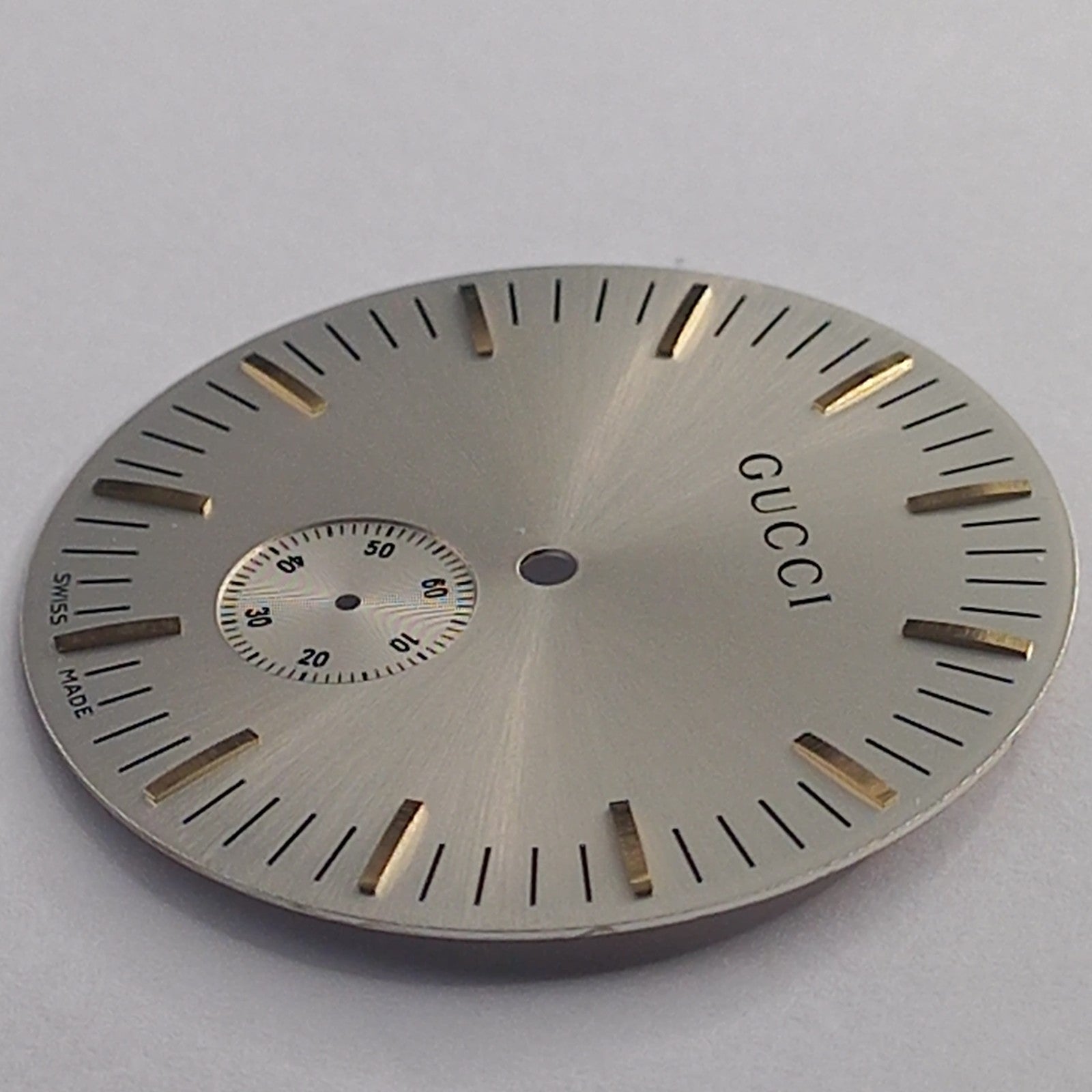 GUCCI Original /  Dail / Part No. 051./ Color  SILVER