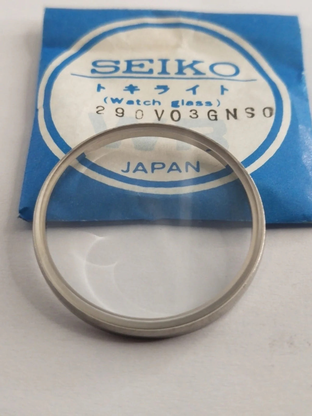 New Old Stok original Seiko glass 290V03GNS