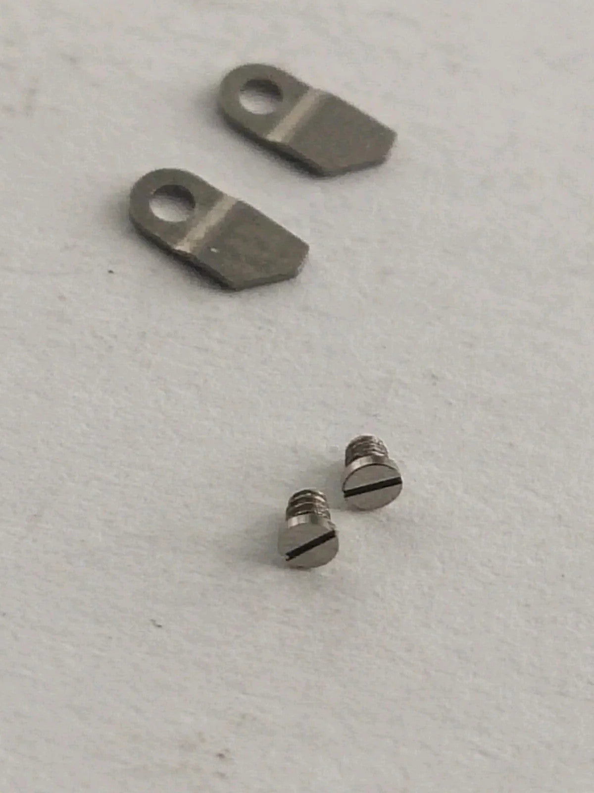 NOS OMEGA Watch Case Clamp with screws /4.4MM×2MM/ Part 1911
