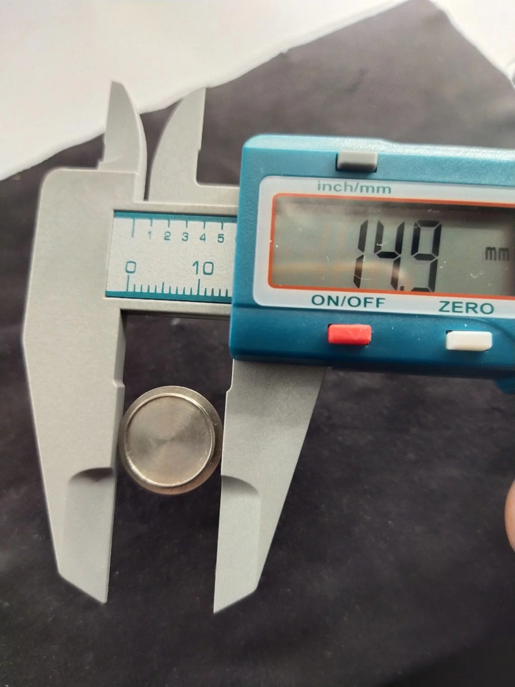 NOS Seiko Part . 8359 2089 Battery Hatch Cover