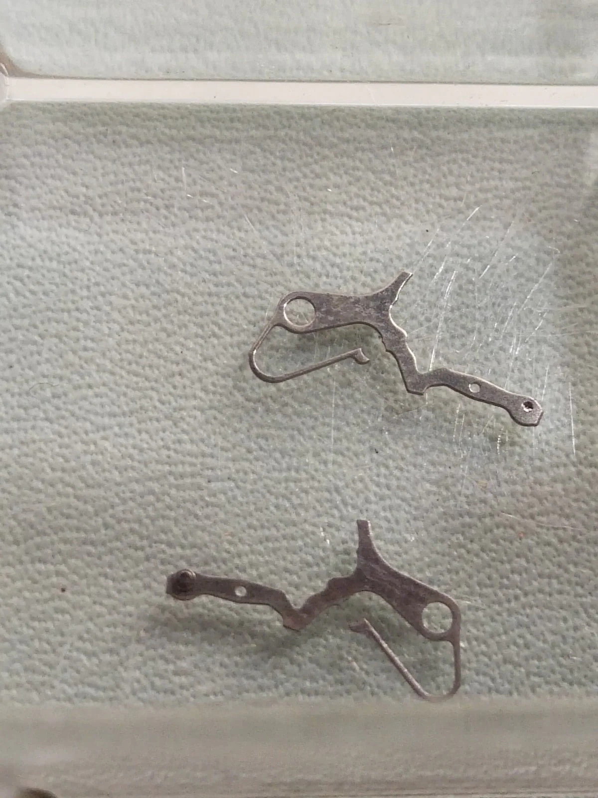 Seiko Part. 384 755 yoke Part Cal. 6533A (1pc