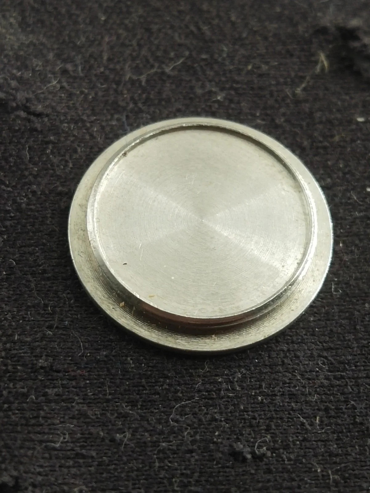 NOS Seiko Part . 8359 2089 Battery Hatch Cover