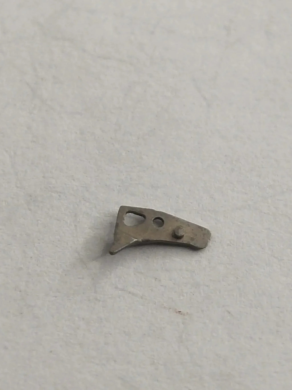 NOS SEIKO PARTS / Sitting lever/ Part . 383 040 /1Pc