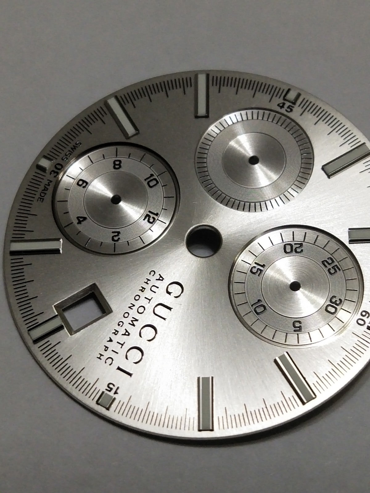 GUCCI Original /  chronograph Dail   / Part No. YDA 05194/  silver color  