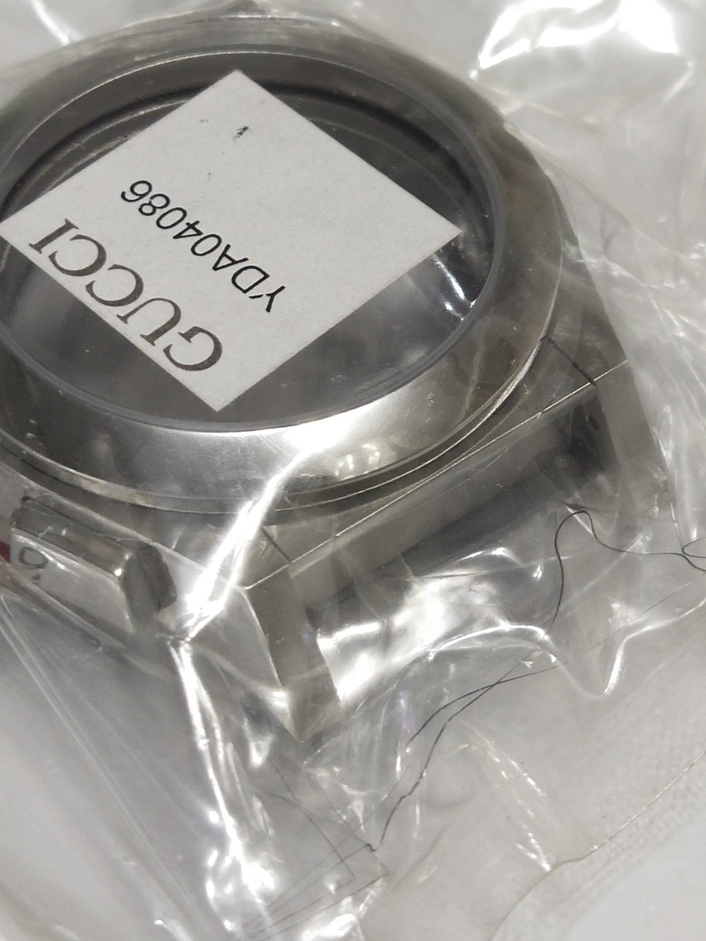 GUCCI Original / Complete Case/ Part No. YDA04086/Factory sealed 