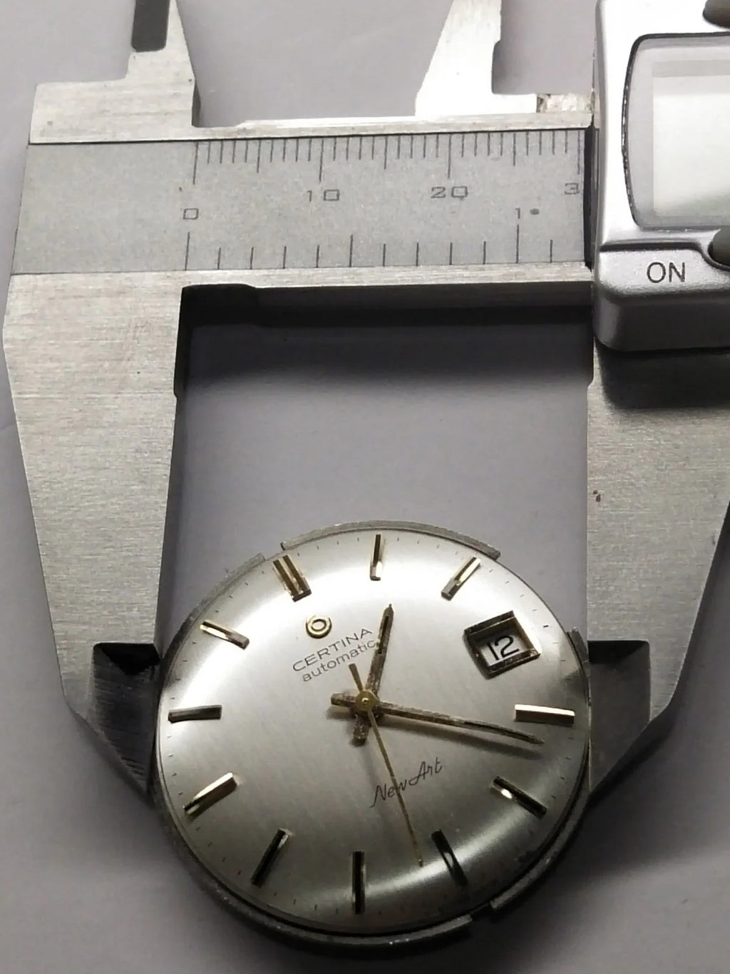 Certina 25-651 Movement with Dial, Hands and Crown / Good working condition/Use