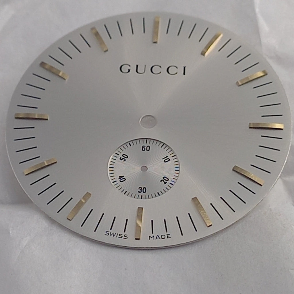 GUCCI Original /  Dail / Part No. 051./ Color  SILVER