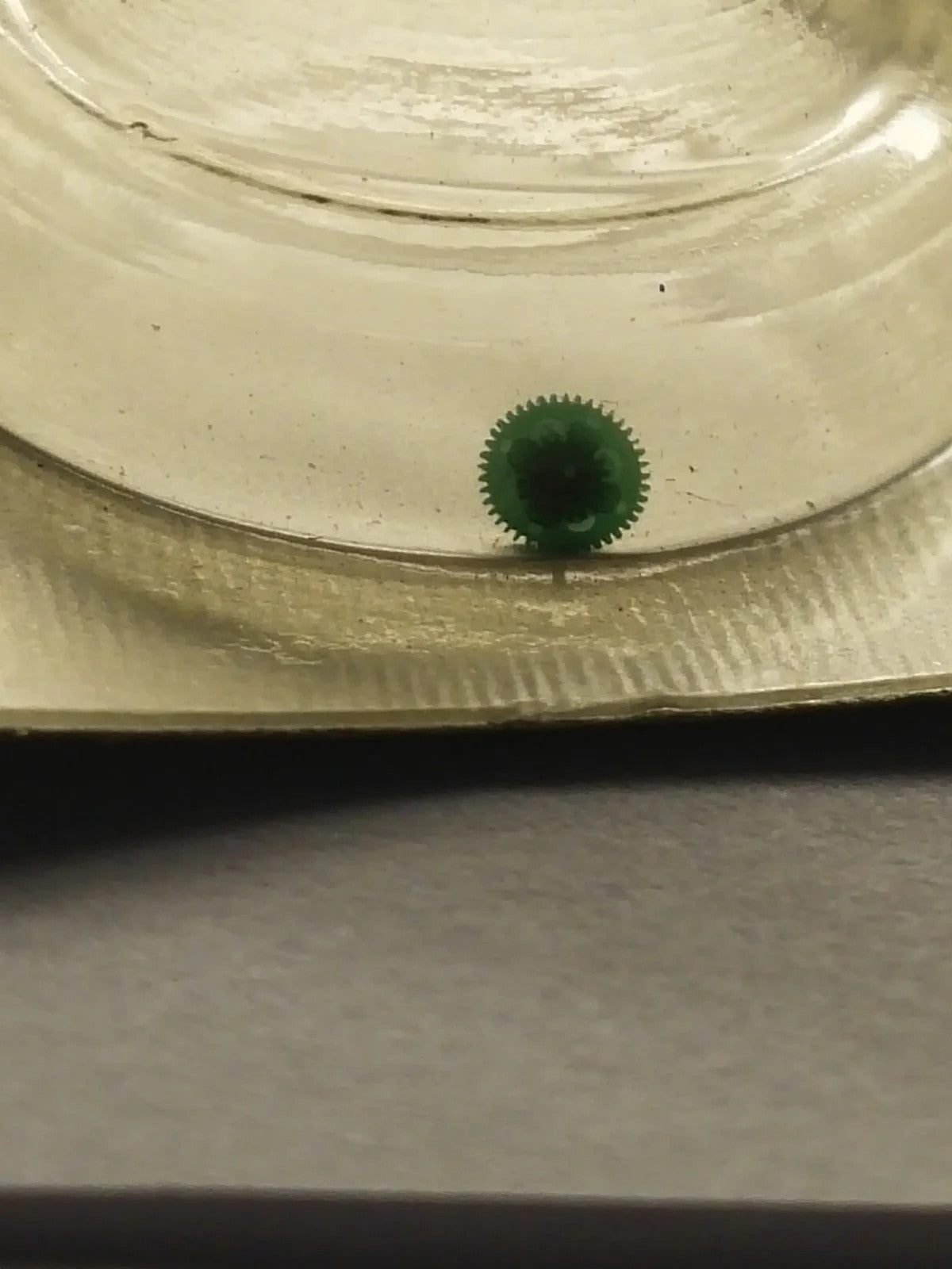 NOS Seiko part 885 594