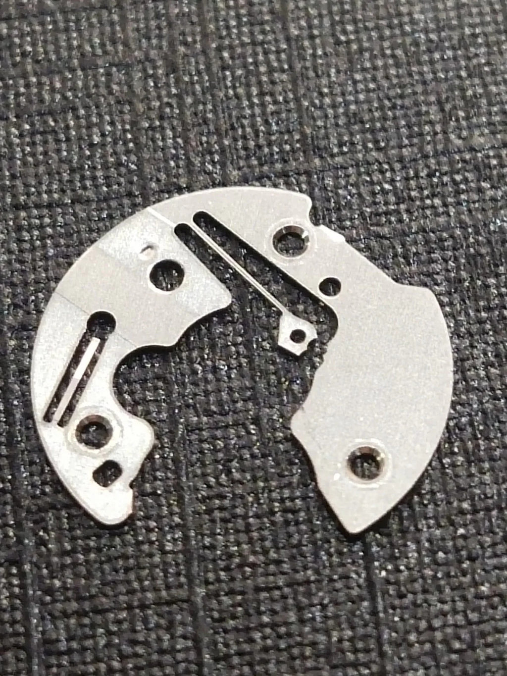 Seiko Part. 808 540 Date Dial guard Cal. 3E22A/23/29/32/39A (1pc