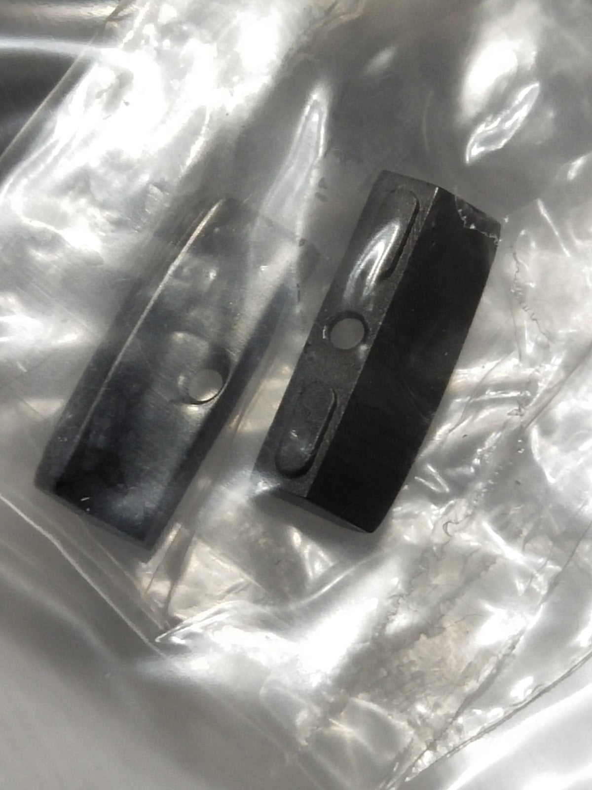 GUCCI Original / Complete Case/ black ceramic Part No. YDA04162/Factory sealed 