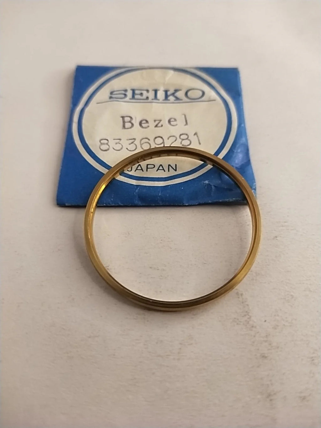 NOS Seiko original Bezel / Part 8336 9281