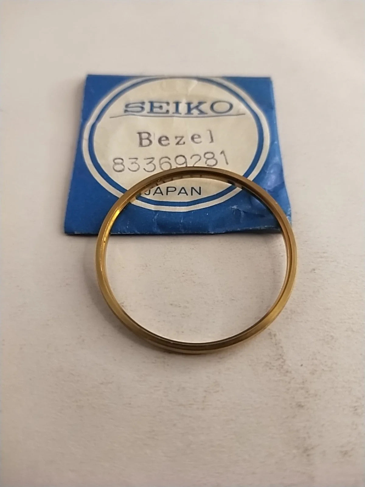 NOS Seiko original Bezel / Part 8336 9281
