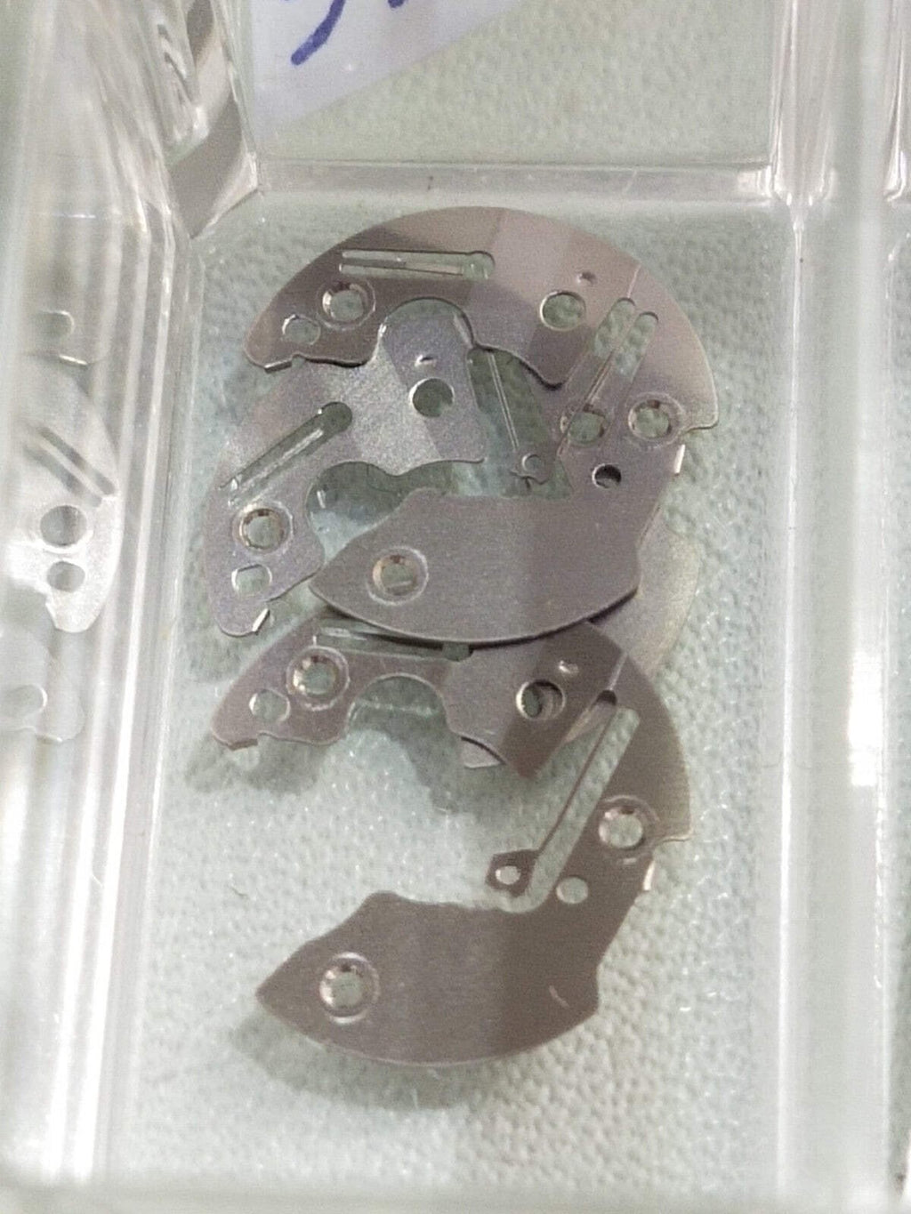 Seiko Part. 808 540 Date Dial guard Cal. 3E22A/23/29/32/39A (1pc