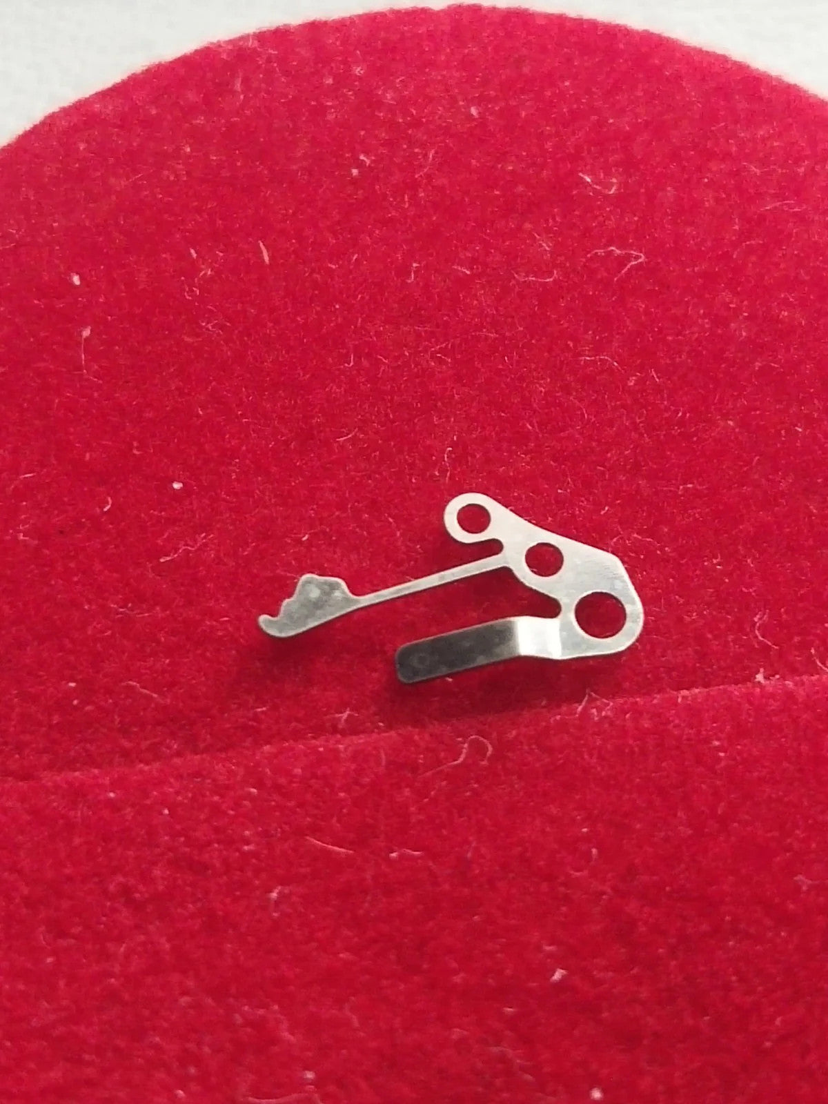 Seiko Part. 388 009 Sitting lever Spring Cal.0843A (1pc