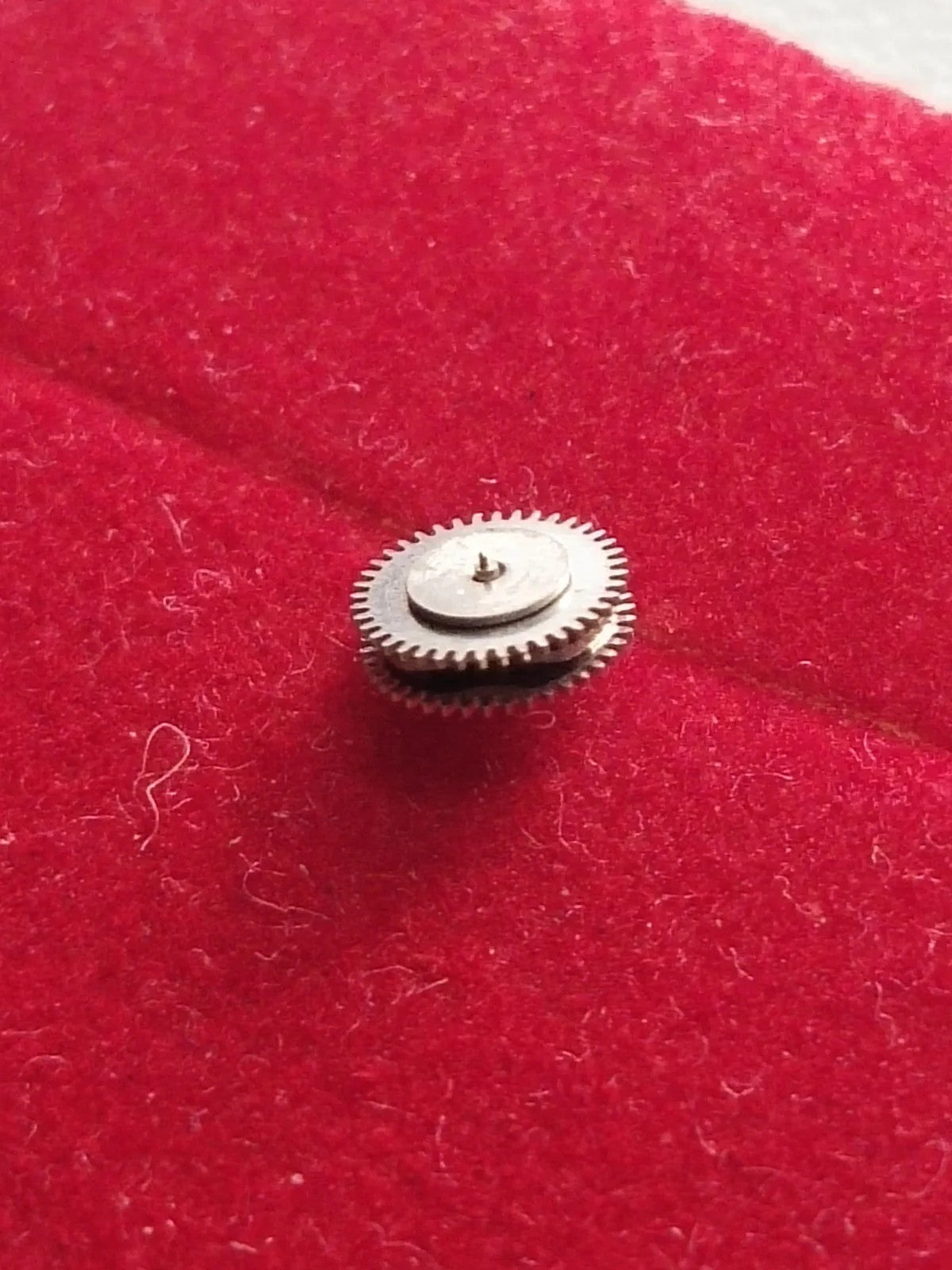 NOS Seiko Parts 531 001 Cal. 5106A/1pc