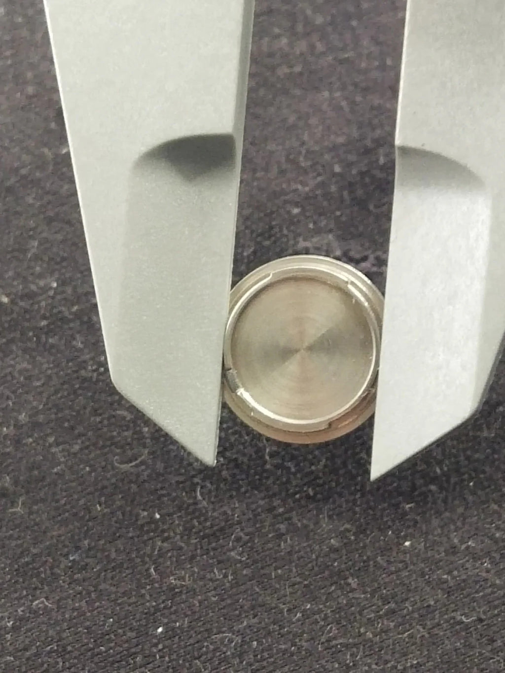 NOS Seiko Part . 8359 1959 Battery Hatch Cover