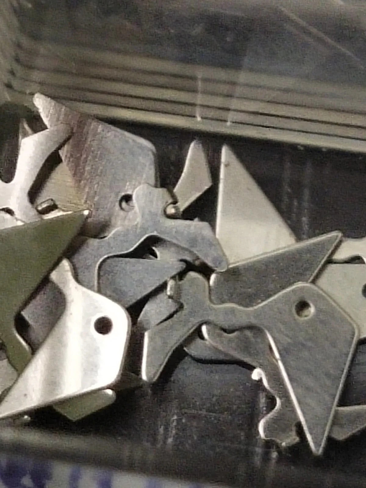 NOS SEIKO PARTS / Sitting lever/ Part . 383 005 /1pc Cal.7019A/16A/09/17/18 1Pc