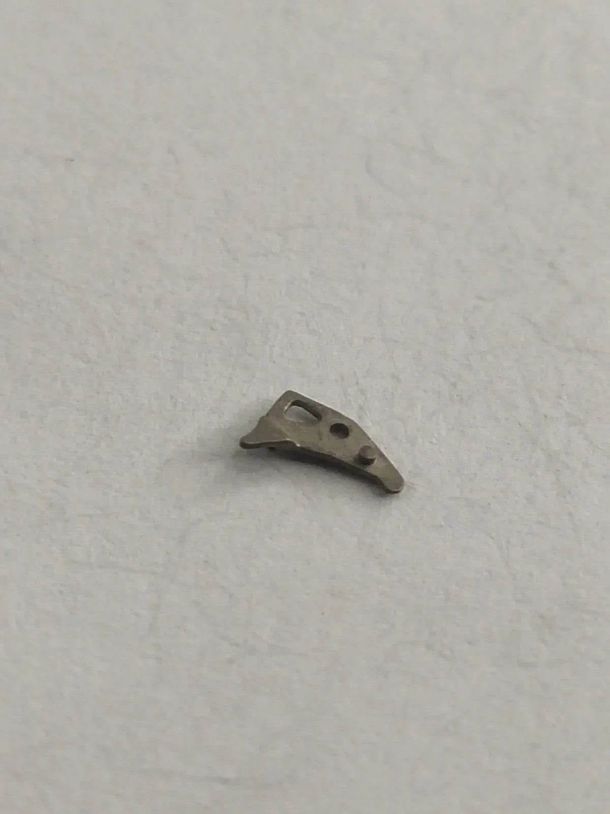 NOS SEIKO PARTS / Sitting lever/ Part . 383 026/Cal. H302A /