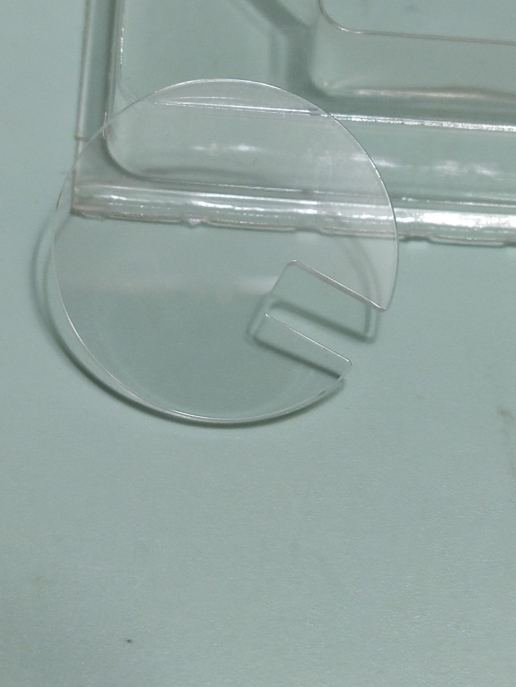 GUCCI Original /Crystal / Part No. YDA 42007