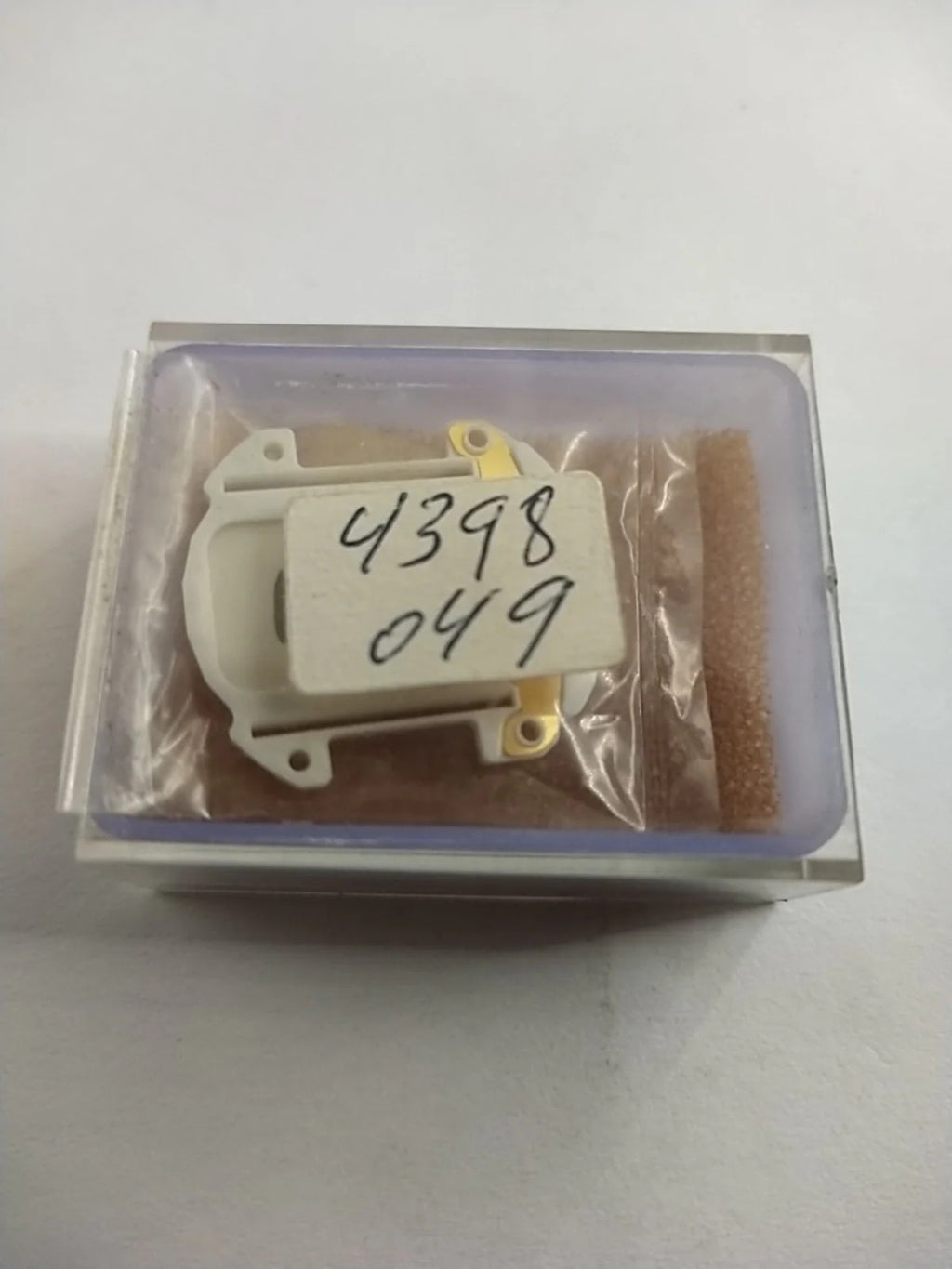 NOS Seiko original Digital Part . 4398 049