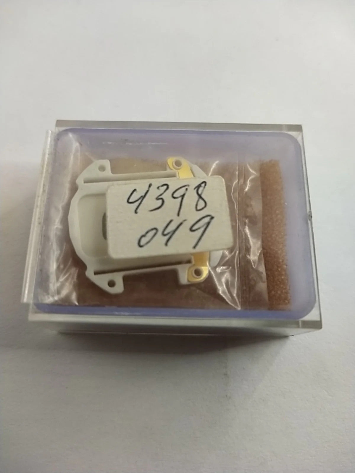 NOS Seiko original Digital Part . 4398 049