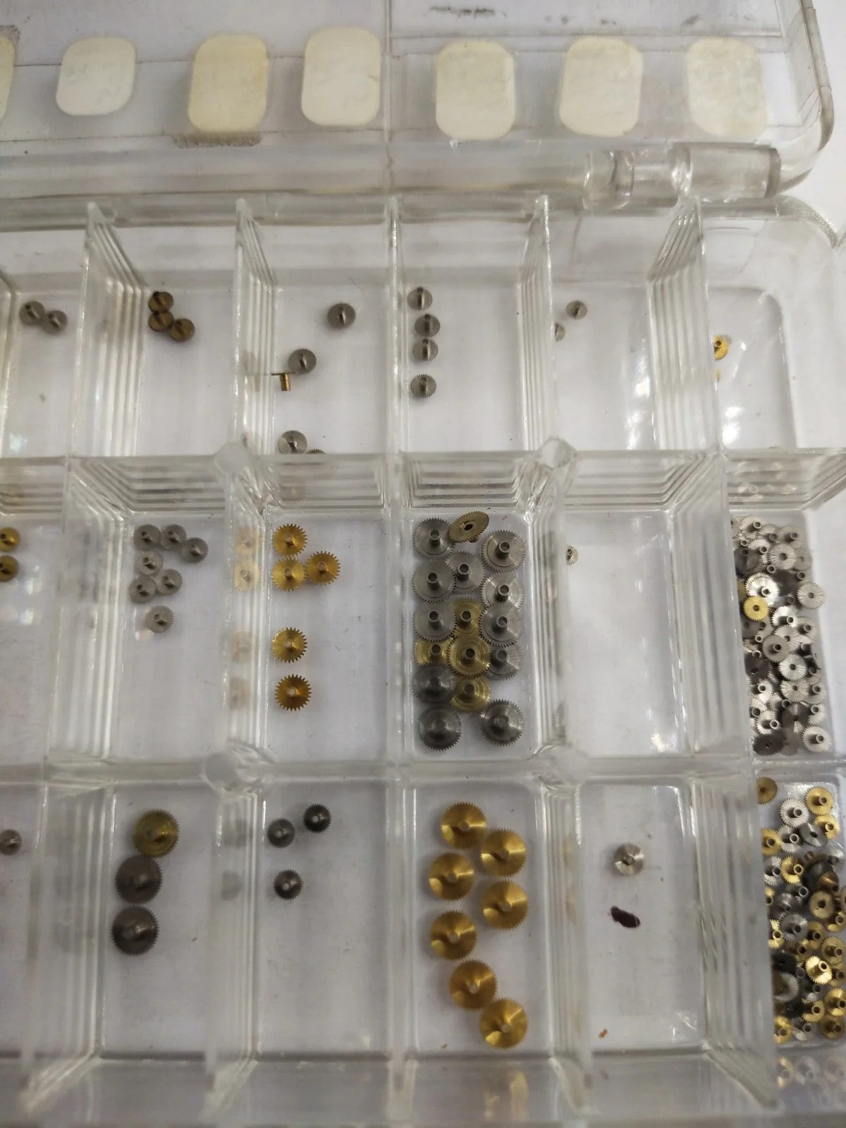 NOS SEIKO hour wheel Part 271 +++ Price from 25 to 40 per piece