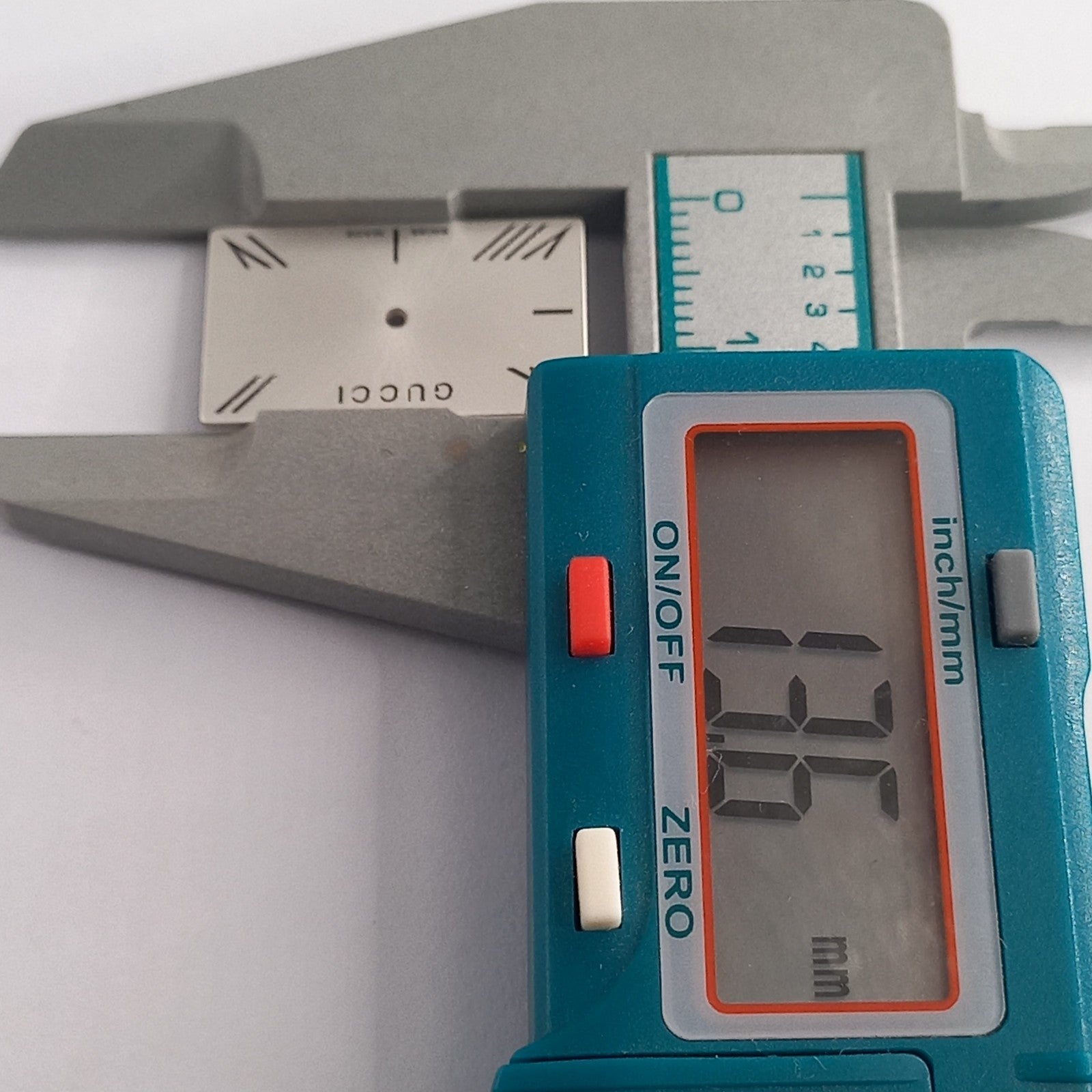 GUCCI Original / Dail  / Part No. YDA05041/ WHITE color 