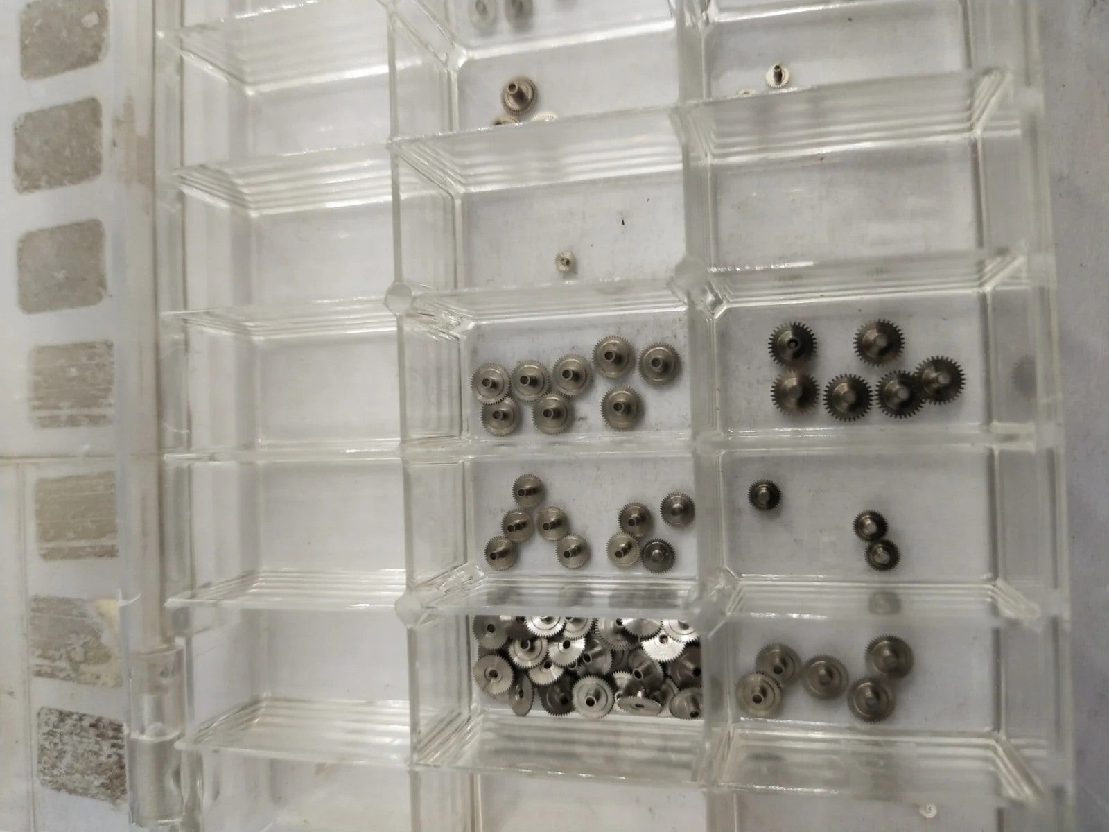 NOS SEIKO hour wheel Part 271 +++ Price from 25 to 40 per piece