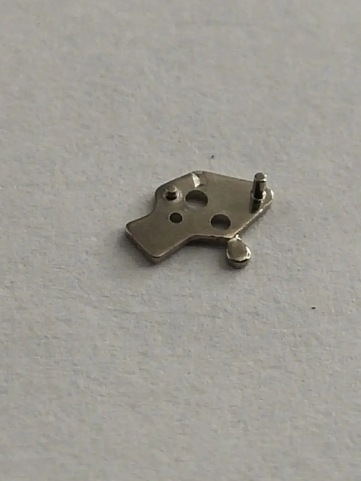 NOS SEIKO PARTS / Sitting lever/ Part . 383 582