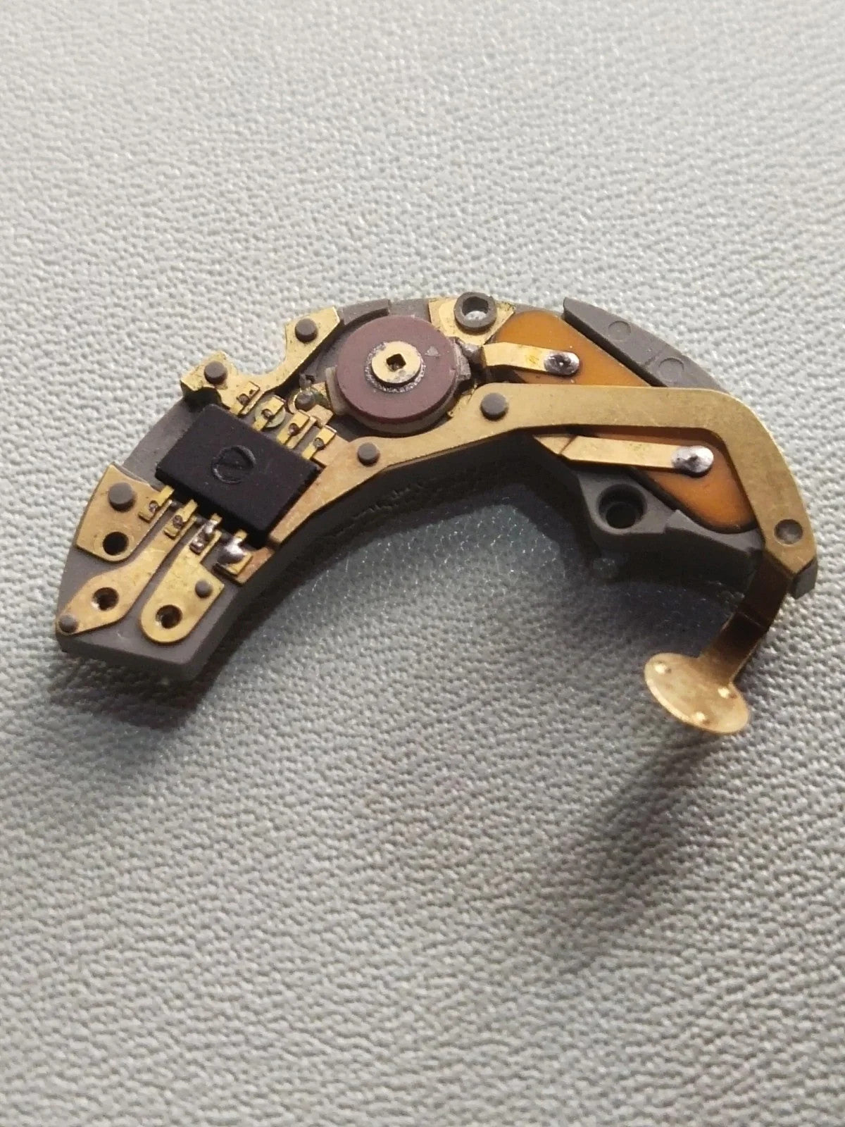 OMEGA 1310-9100 Circuit Block / Full work / Used .....1pc