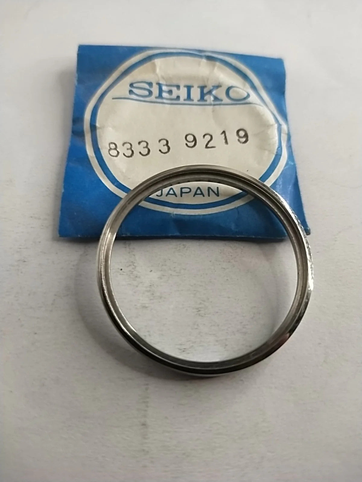 NOS Seiko original Bezel / Part 8333 9219