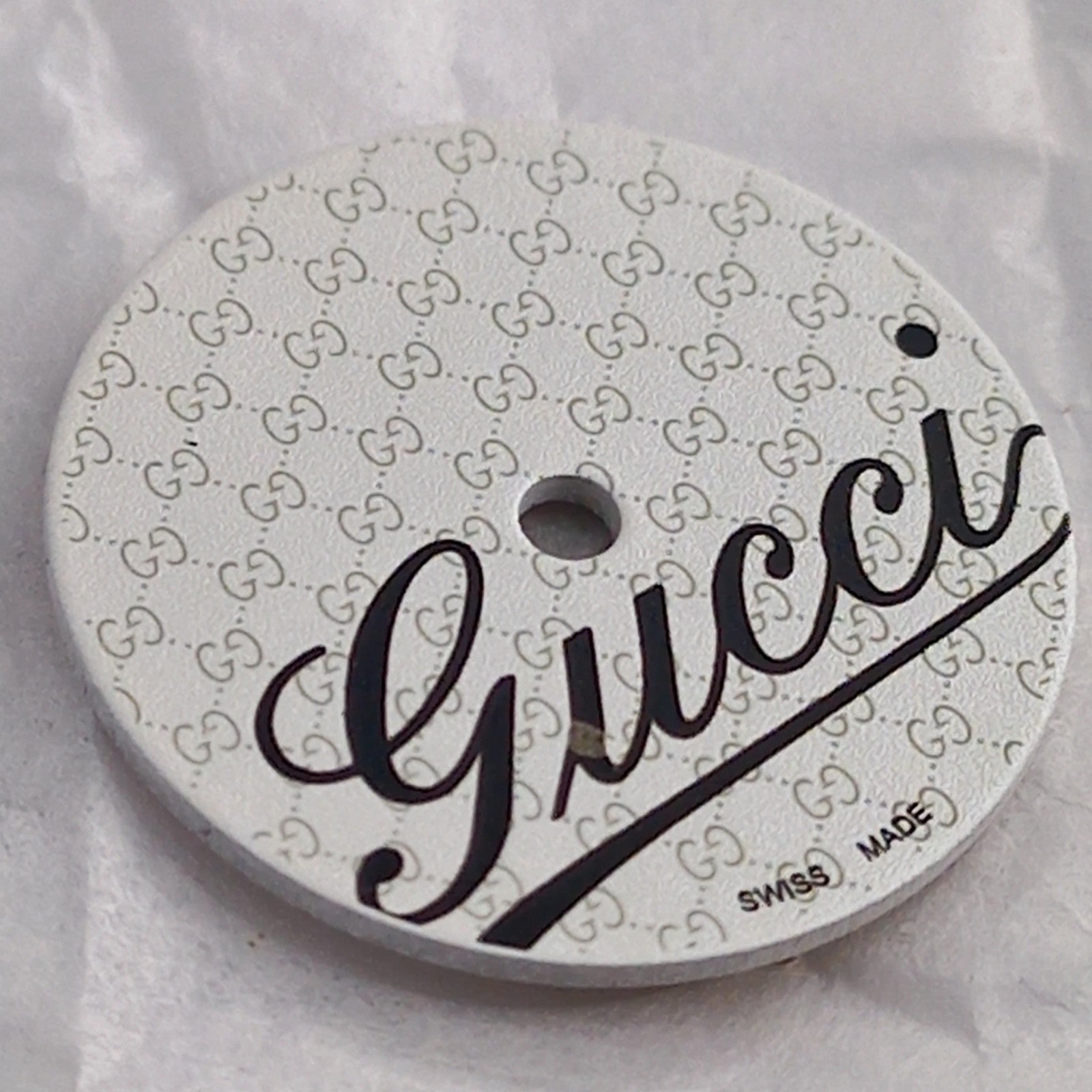 GUCCI Original / Dail   / Part No. YDA 05162/  white color 