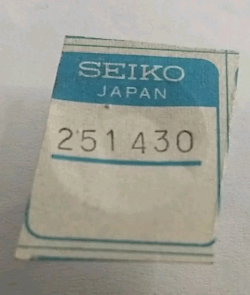 New Old Stock Original Seiko 5722 Grand Seiko escape wheel 251 430