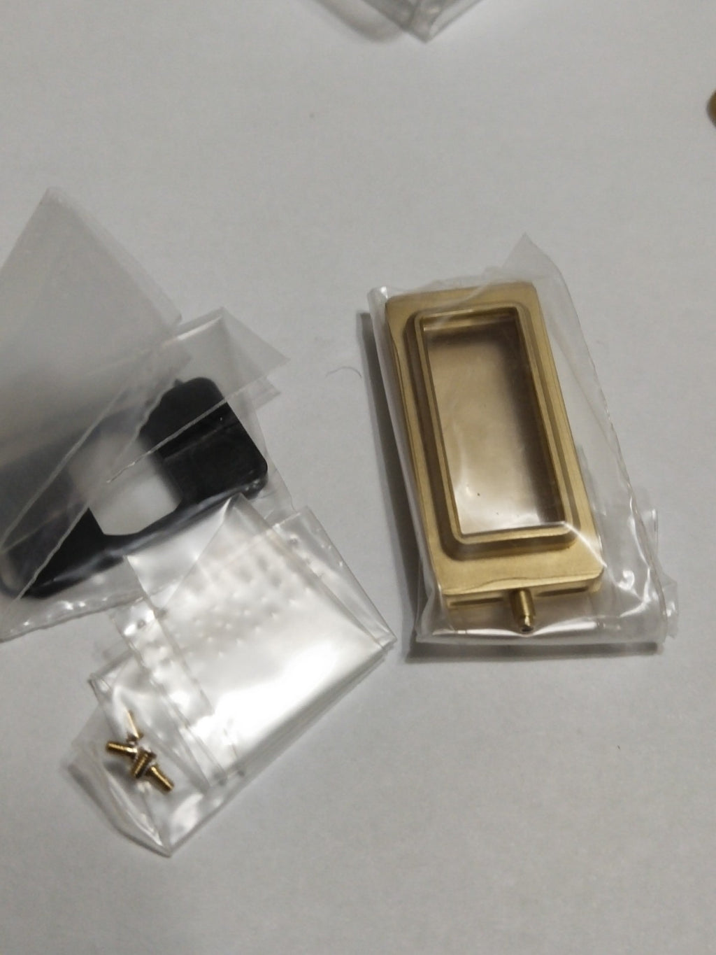 GUCCI Original / Complete Case/ Part No. 099.3500.2/ 3500L Gold color 