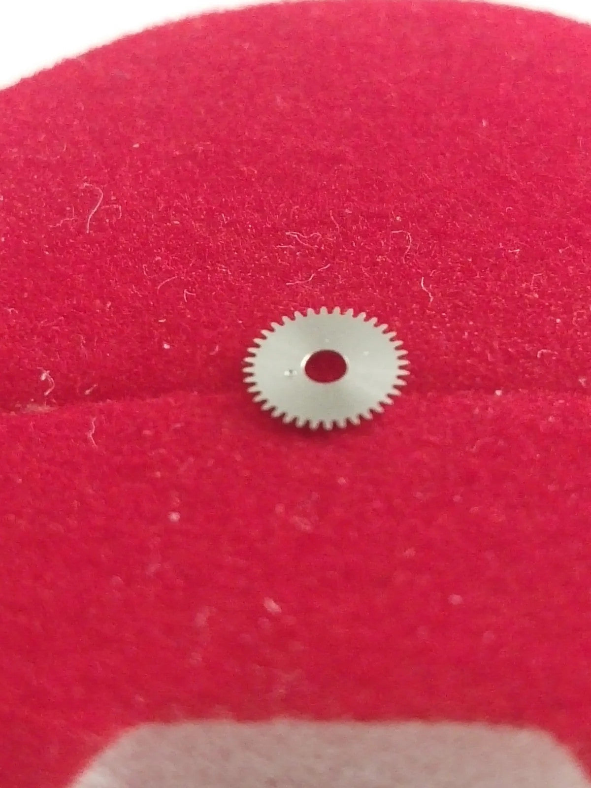 NOS Seiko Date Draiving wheel Parts 802 015 / 1 Pc