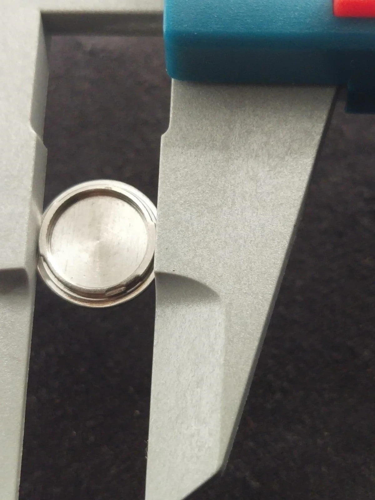 NOS Seiko Part . 8359 1799 Battery Hatch Cover