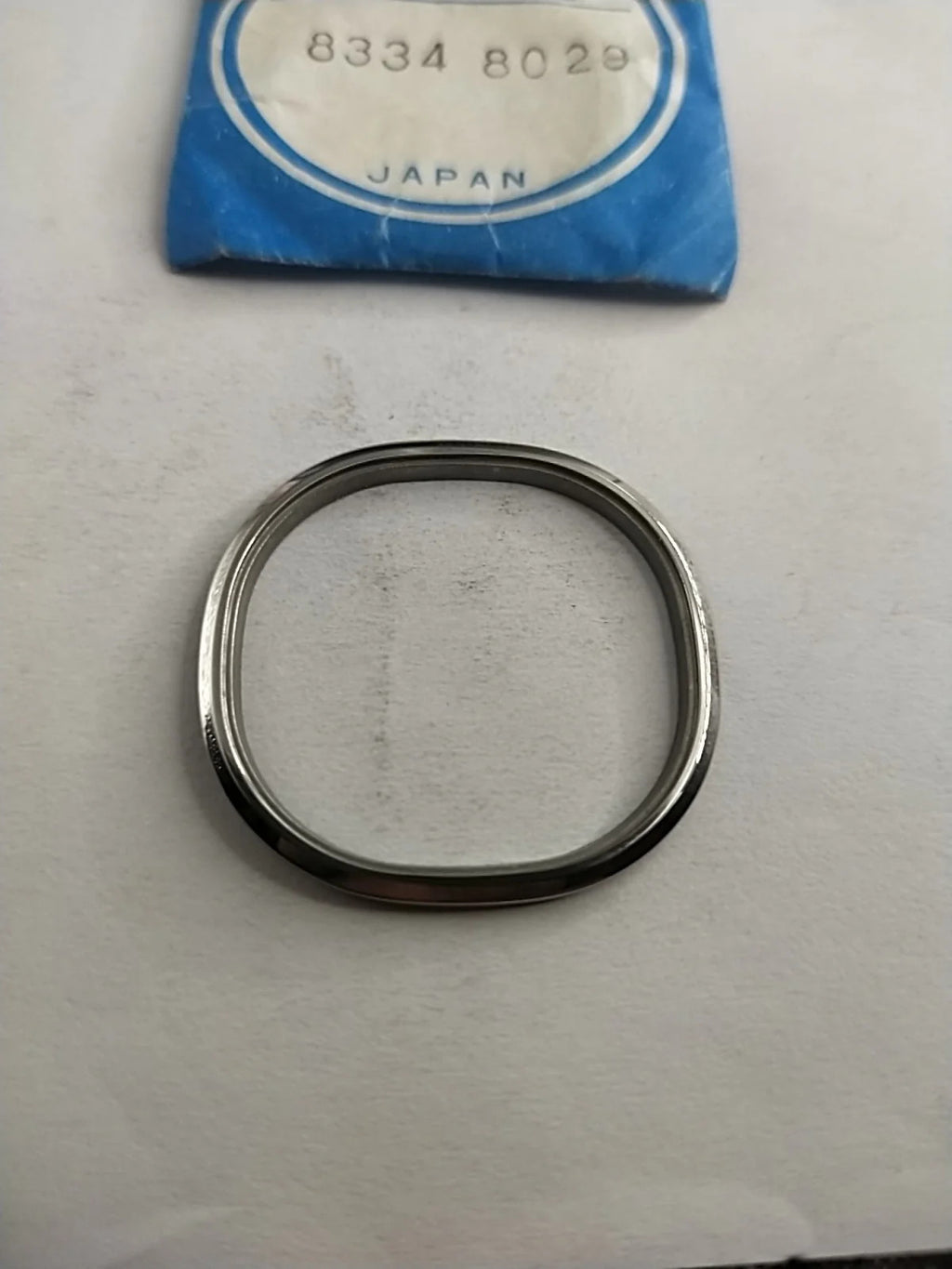 NOS Seiko original Bezel / Part 8334 8029