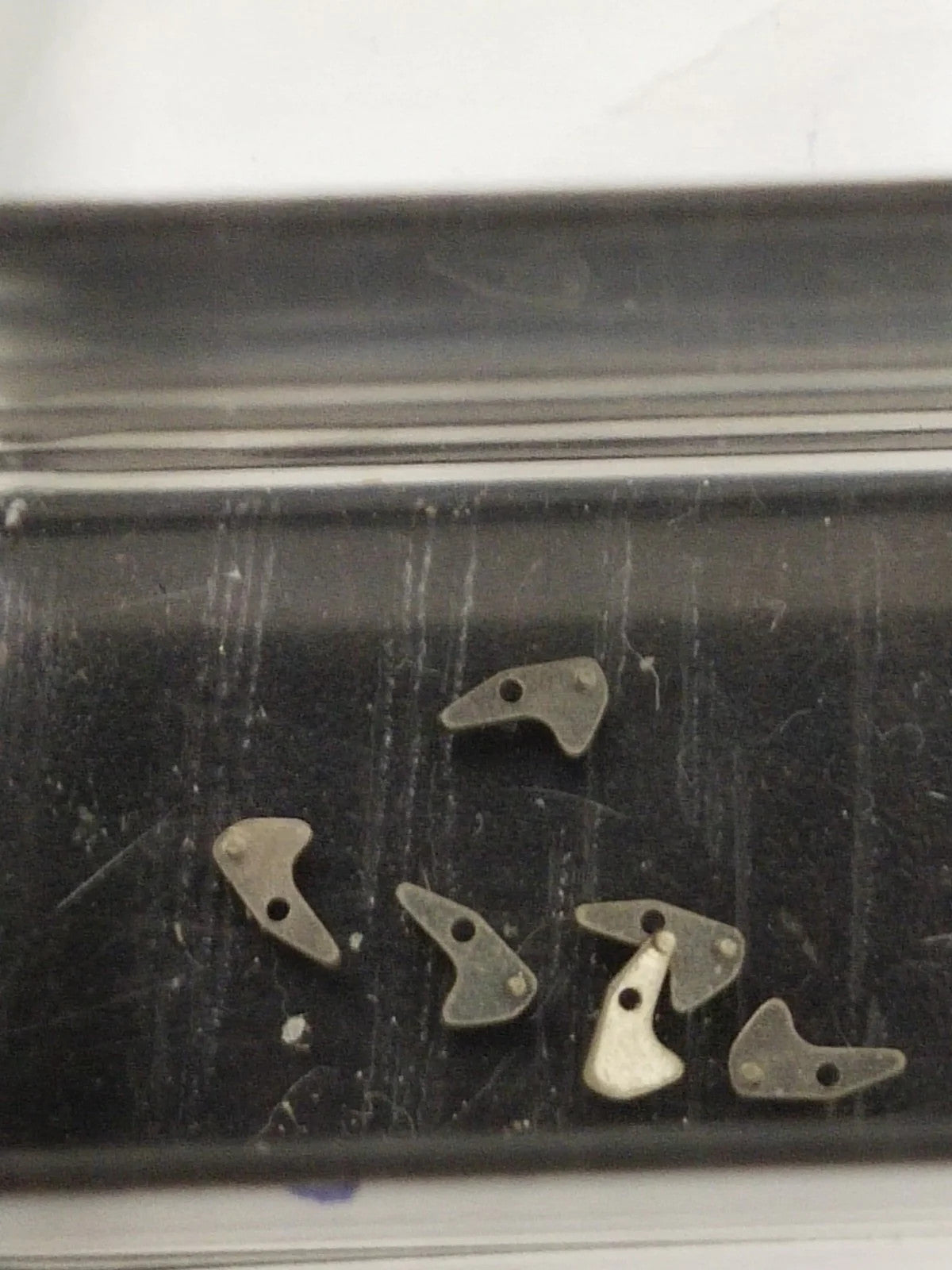 NOS SEIKO PARTS / Sitting lever/ Part . 383 450 / Cal . 4500A/1pc