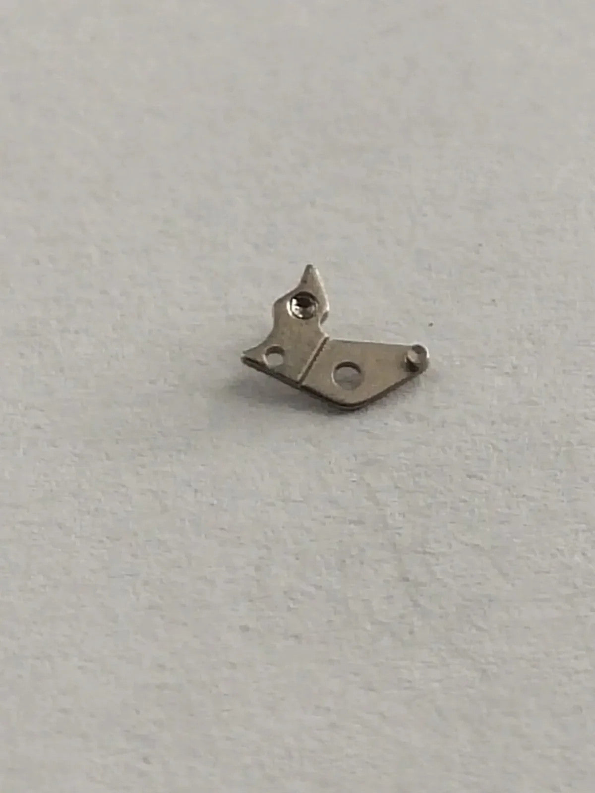 NOS SEIKO PARTS / Sitting lever/ Part . 383 581 Cal.2706A/ 1pc