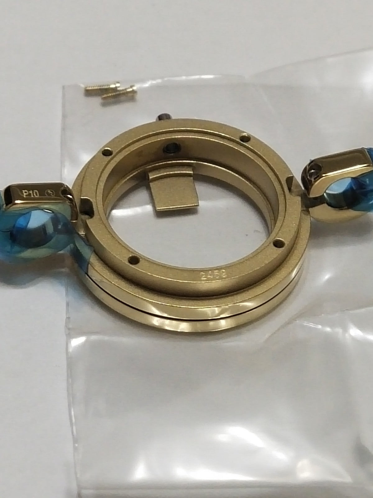 GUCCI Original / Complete Case/ Part No. YDA11029 /  Gold color 